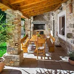 My Dalmatia - Olea With Private Heated Pool And Sauna Velika Cista (Sibenik-Knin)