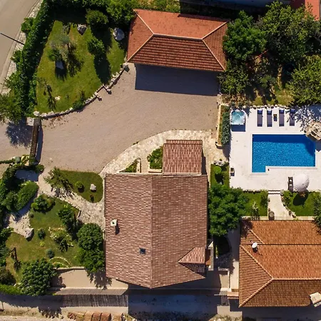My Dalmatia - Olea With Private Heated Pool And Sauna Casa vacanze Velika Cista (Sibenik-Knin)