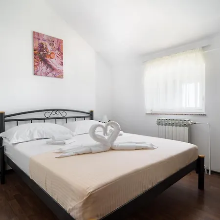 Semesterbostad My Dalmatia - Olea With Private Heated Pool And Sauna *