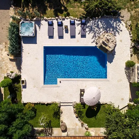 My Dalmatia - Olea With Private Heated Pool And Sauna Semesterbostad Velika Cista (Sibenik-Knin)