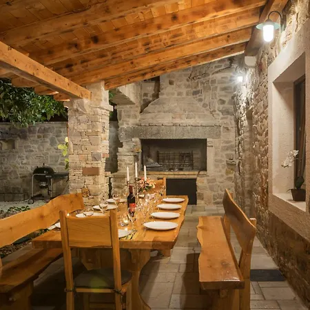 My Dalmatia - Olea With Private Heated Pool And Sauna Velika Cista (Sibenik-Knin)