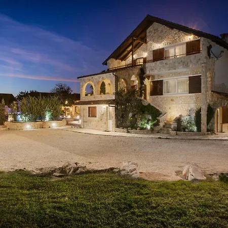 My Dalmatia - Olea With Private Heated Pool And Sauna * Velika Cista (Sibenik-Knin)