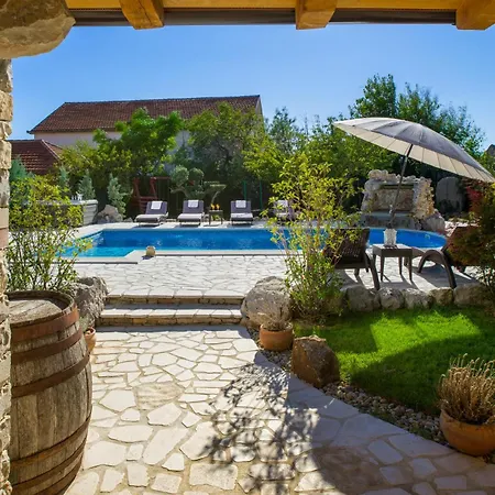 My Dalmatia - Olea With Private Heated Pool And Sauna * Velika Cista (Sibenik-Knin)