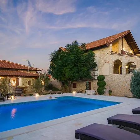 My Dalmatia - Olea With Private Heated Pool And Sauna * Velika Cista (Sibenik-Knin)