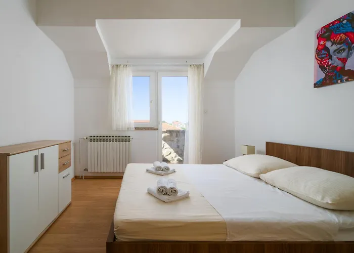 Vakantiehuis My Dalmatia - Olea With Private Heated Pool And Sauna Velika Cista (Sibenik-Knin)