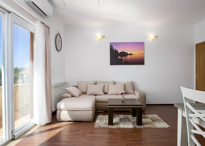 My Dalmatia - Olea With Private Heated Pool And Sauna Velika Cista (Sibenik-Knin)