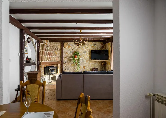 Vakantiehuis My Dalmatia - Olea With Private Heated Pool And Sauna