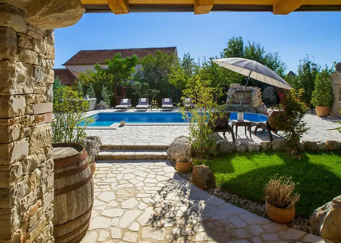 My Dalmatia - Olea With Private Heated Pool And Sauna * Velika Cista (Sibenik-Knin)