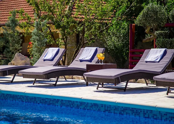 My Dalmatia - Olea With Private Heated Pool And Sauna *