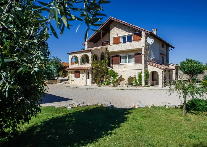 My Dalmatia - Olea With Private Heated Pool And Sauna Vakantiehuis *