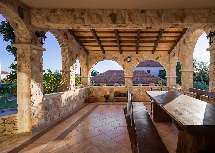 My Dalmatia - Olea With Private Heated Pool And Sauna Velika Cista (Sibenik-Knin)