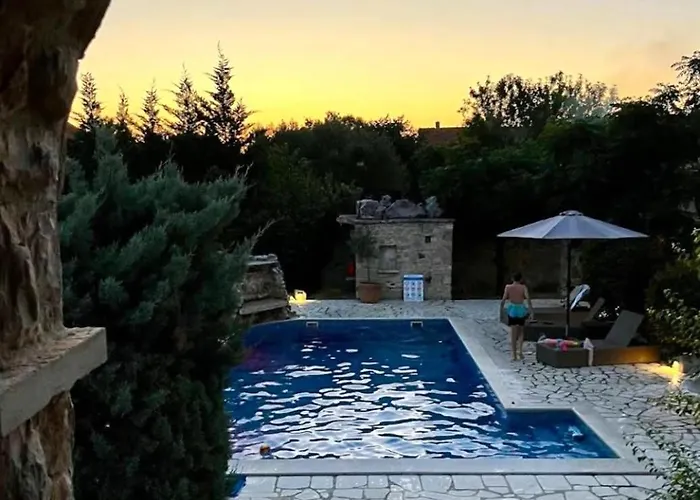 My Dalmatia - Olea With Private Heated Pool And Sauna Velika Cista (Sibenik-Knin)